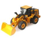 Diecast Masters 25003 CAT 1/24 Scale RC 950M Wheel Loader